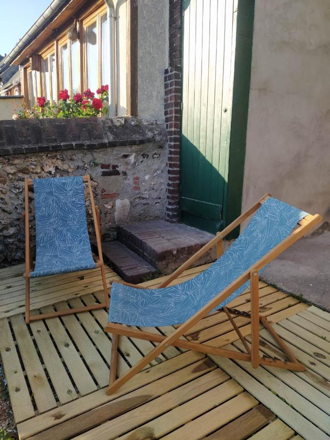 Le Nid Normand Avec Terrasse - Stationnement Facile Et Gratuit - 5 Min Seine Apartment Deville-les-Rouen Bagian luar foto