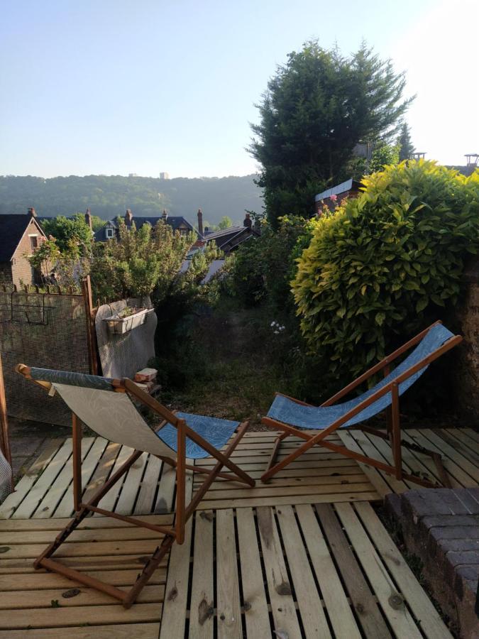 Le Nid Normand Avec Terrasse - Stationnement Facile Et Gratuit - 5 Min Seine Apartment Deville-les-Rouen Bagian luar foto
