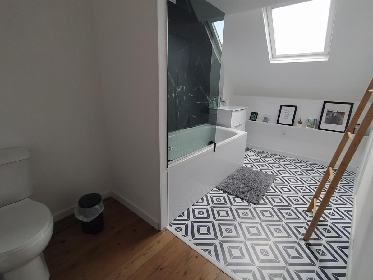 Le Nid Normand Avec Terrasse - Stationnement Facile Et Gratuit - 5 Min Seine Apartment Deville-les-Rouen Bagian luar foto